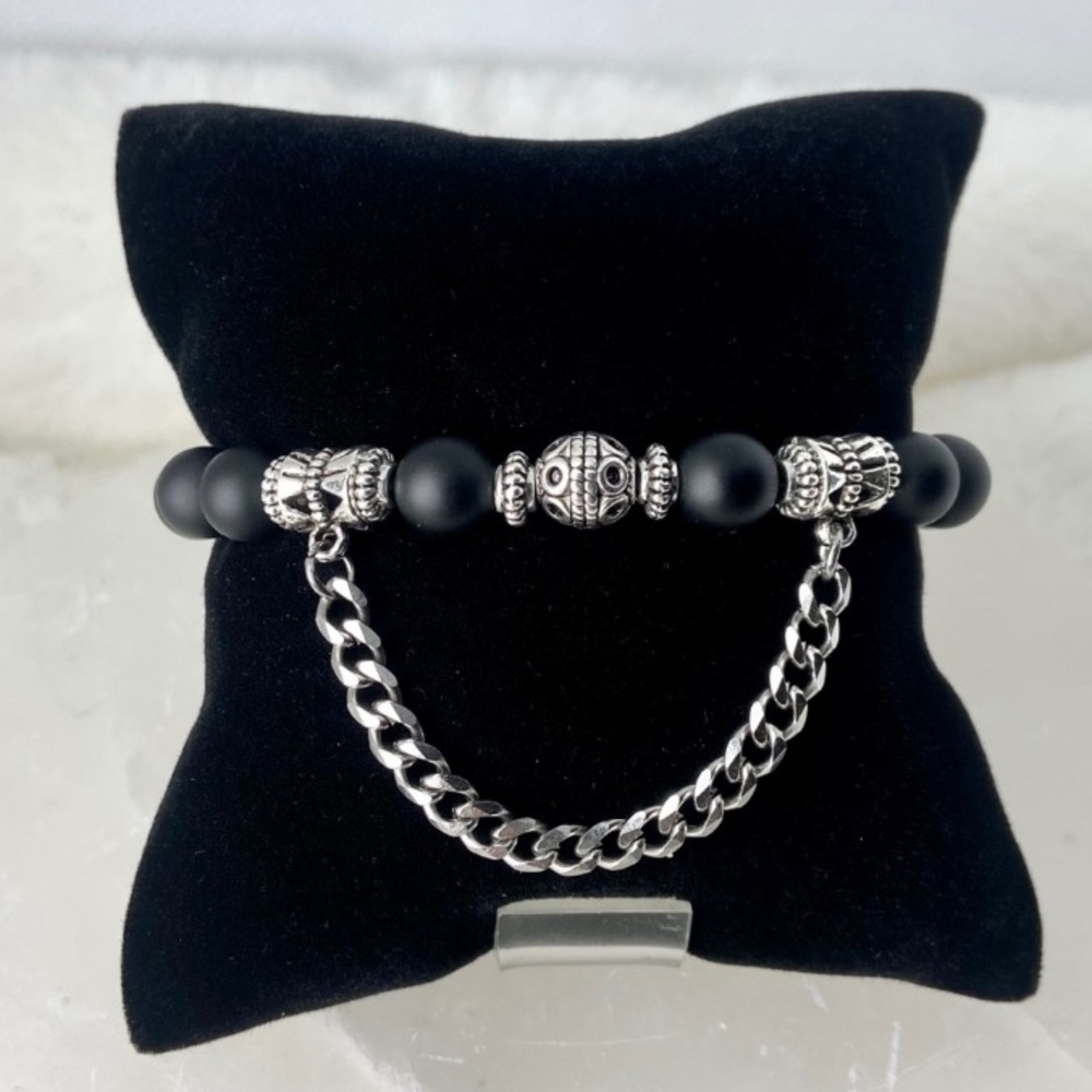 Handmade onyx viking beads & dangly curb chain - Picture 2 of 14